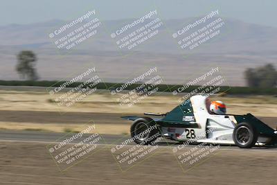 media/Jun-02-2024-CalClub SCCA (Sun) [[05fc656a50]]/Group 4/Qualifying/